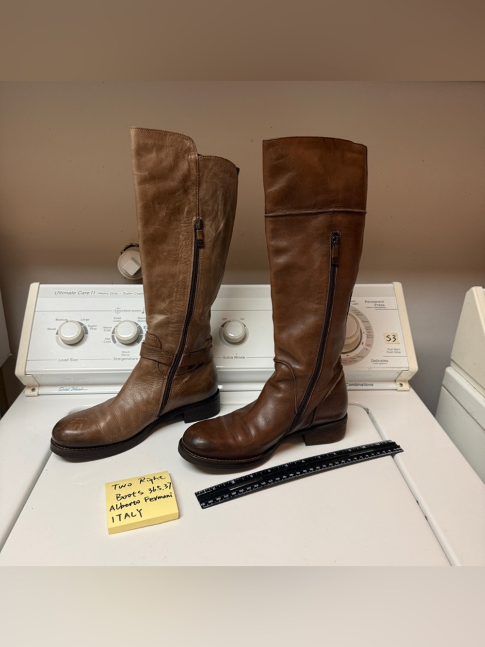 2 right boots only women's 6.5 & 7 Italy Brown Leather Knee-High Riding Boots
